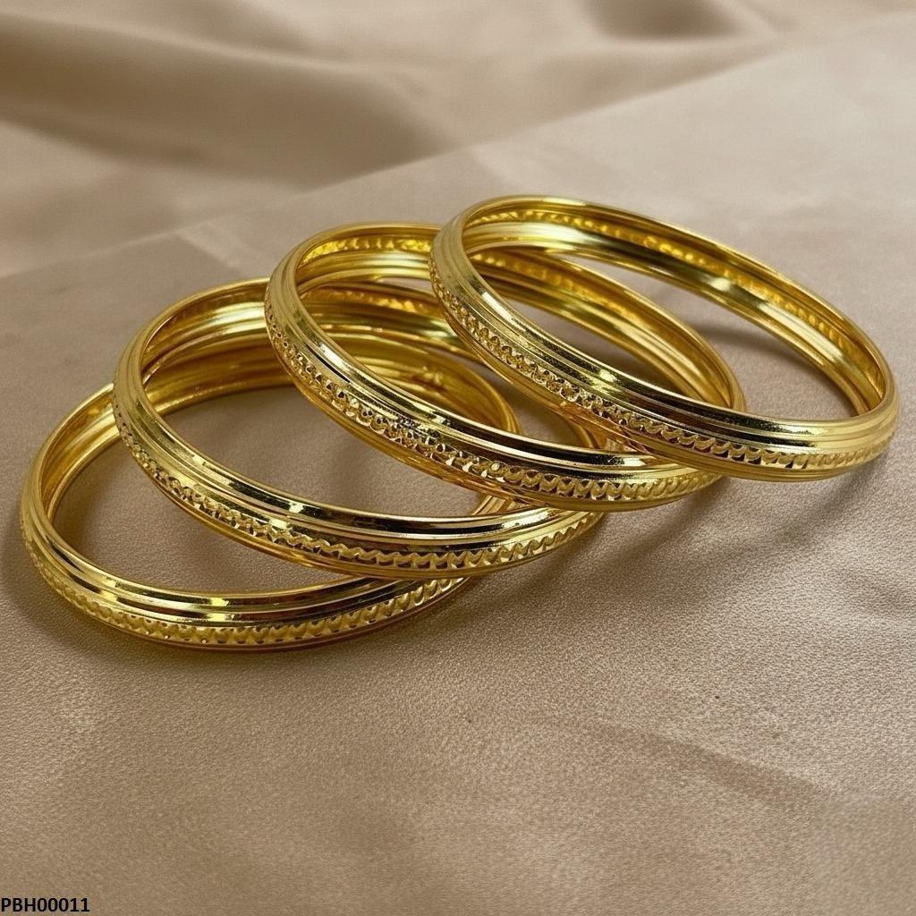 Cut/Engraved Bangles Set