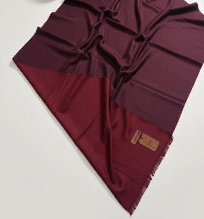 Dual color shawl