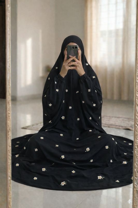 Embroidered Namaz Chaddar