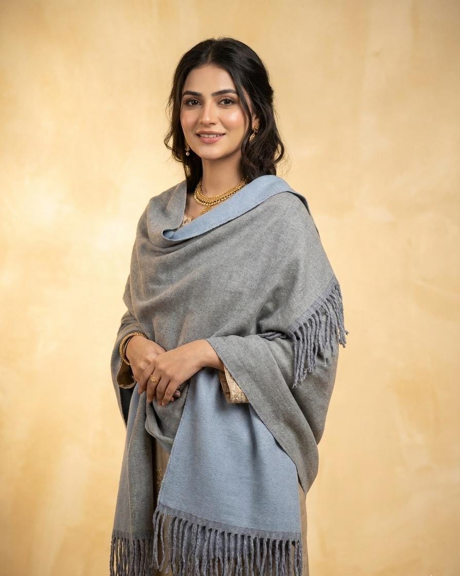 Wool Reversible Shawl : Steel Grey / Sky Blue