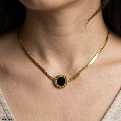Plain Round Necklace